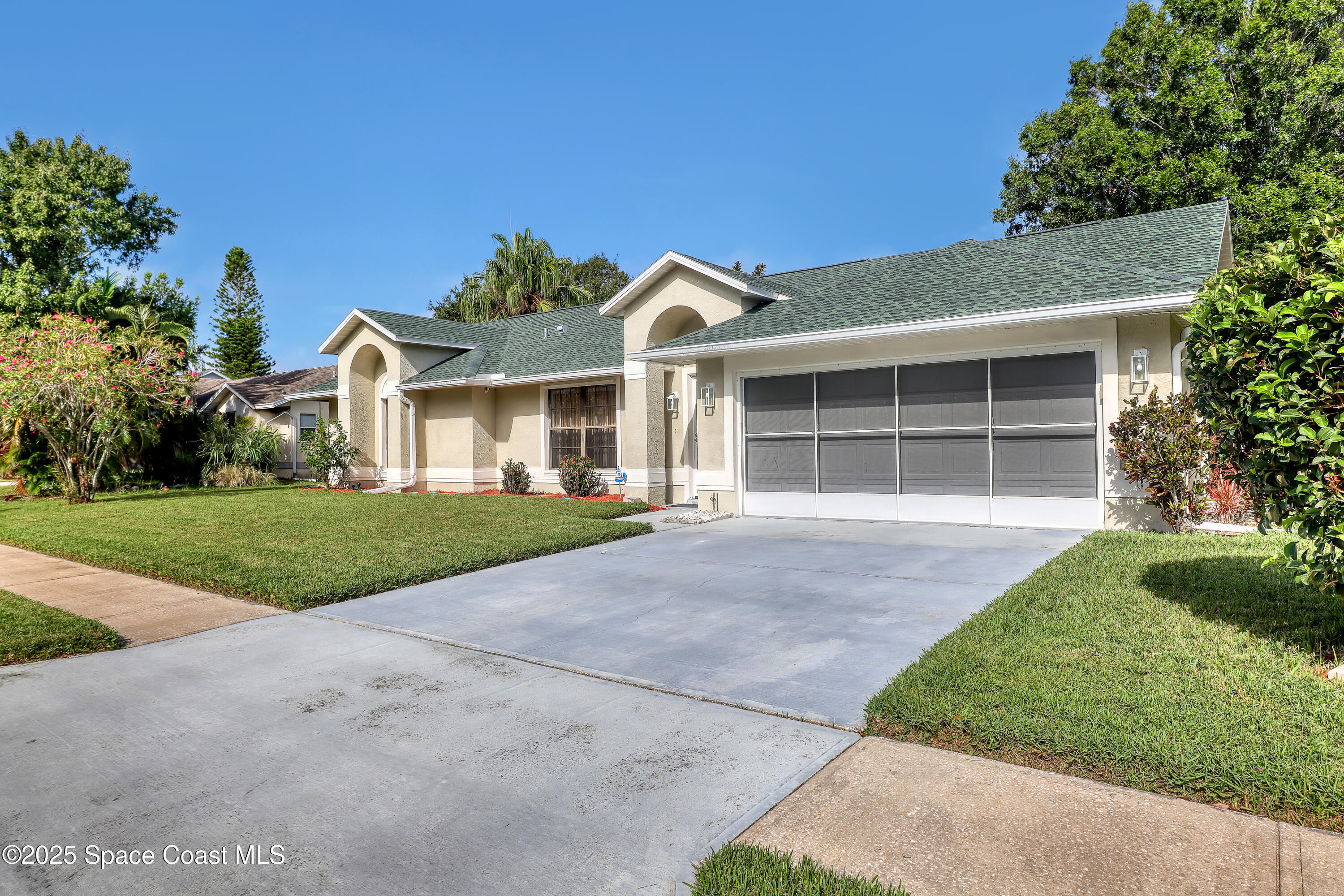 Property Photo: 3518 Egret Drive FL 32901