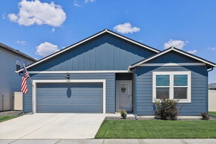 Property Photo:  3215 E Metler Ave  WA 99021 