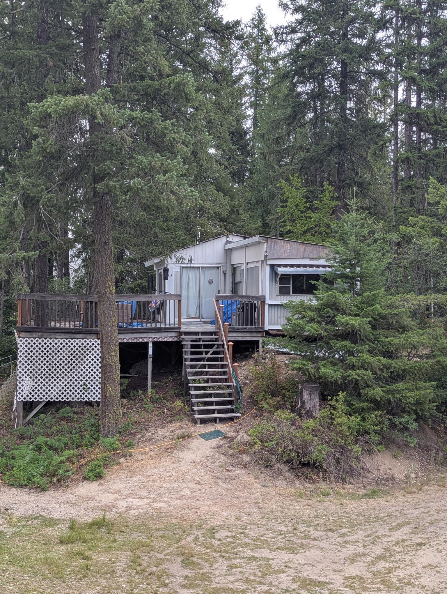 Property Photo: 452 Cedar Dr WA 99156