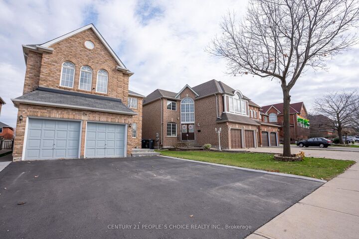 Property Photo:  24 Tobosa Trail  ON L6R 2B4 