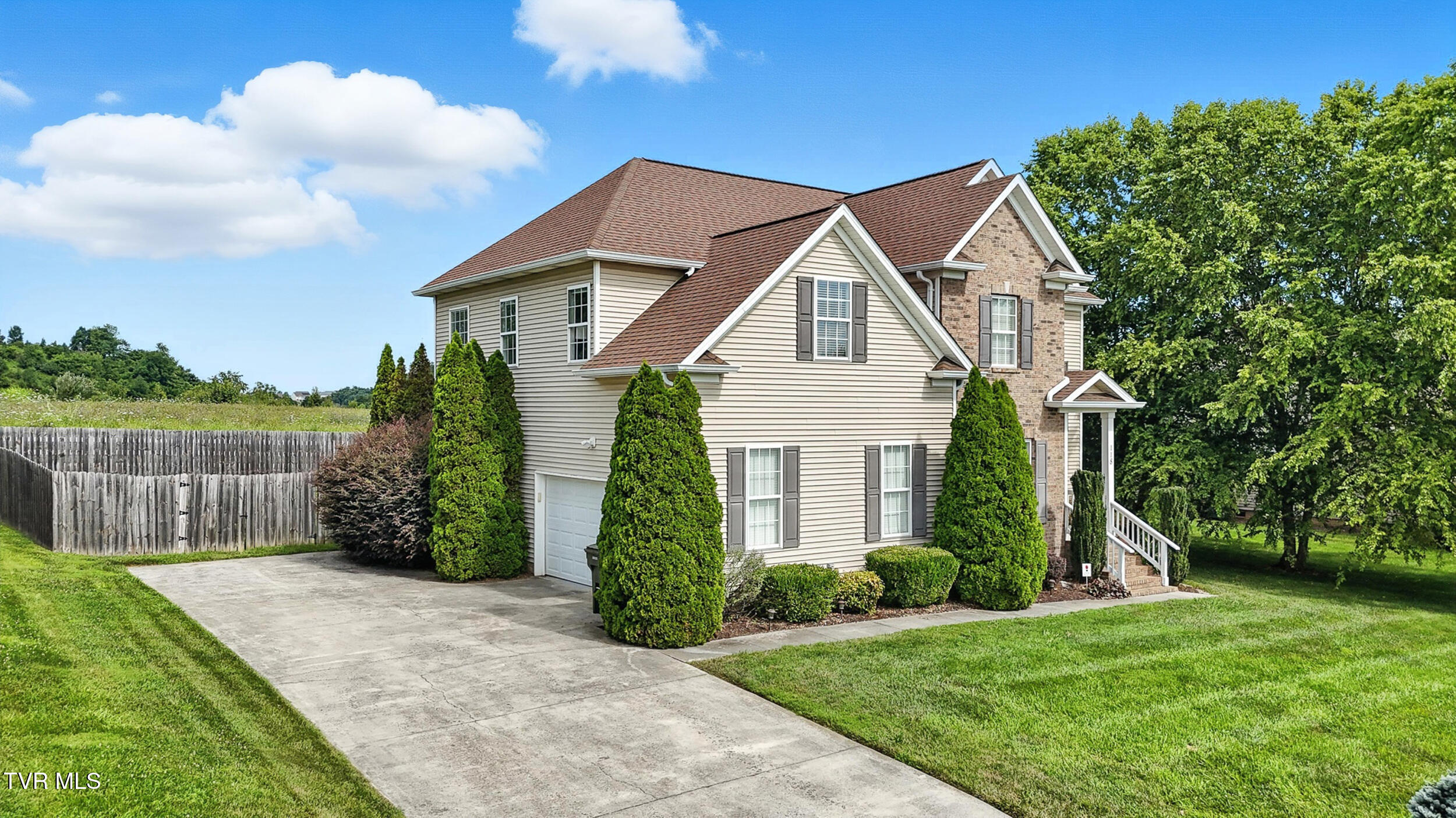 Property Photo: 118 Ridgeview Meadows Drive TN 37615