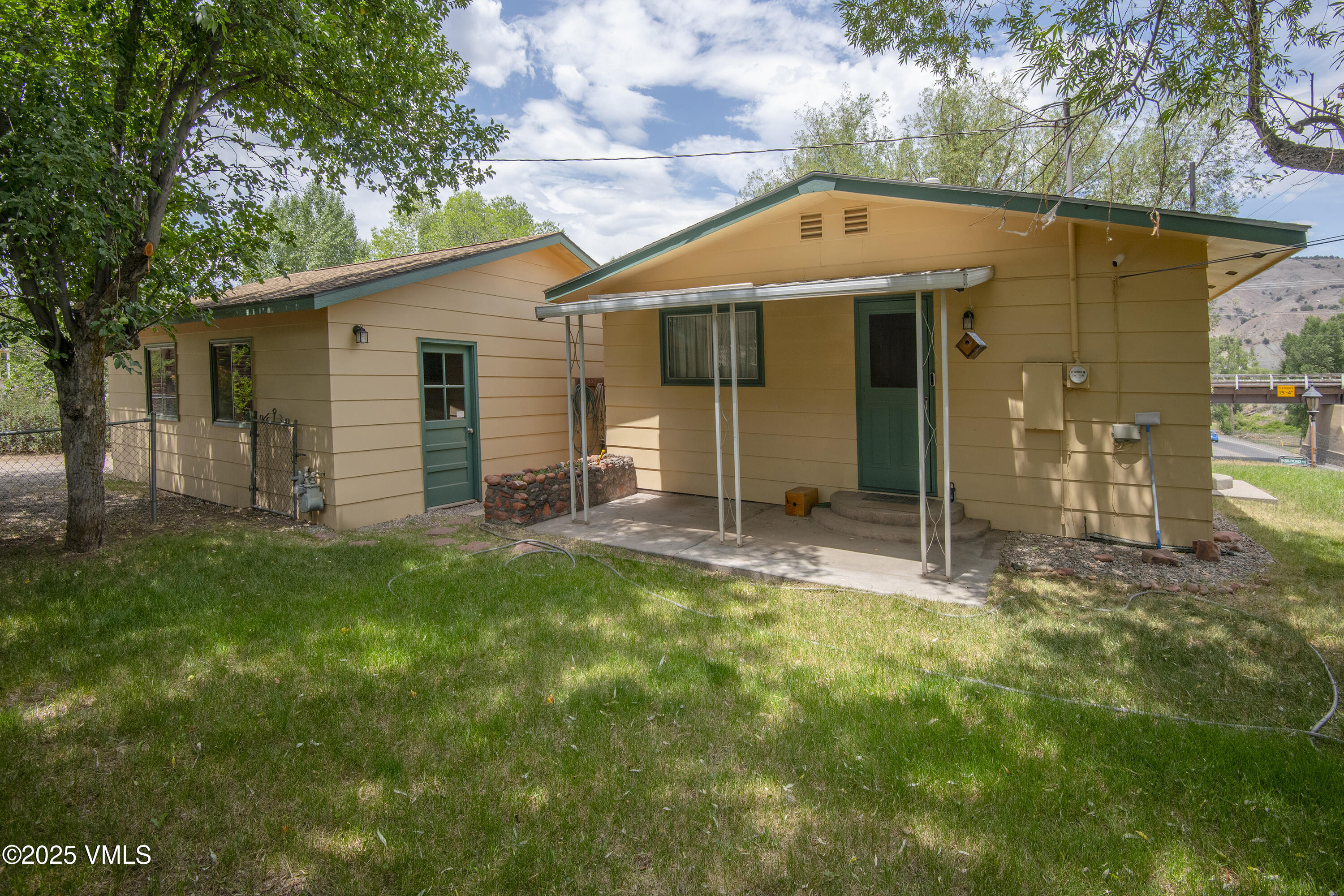 429 Railroad Avenue  Gypsum CO 81637 photo