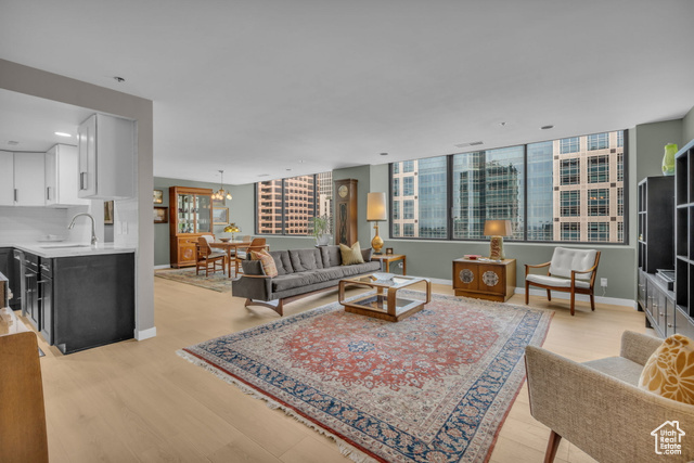 Property Photo: 44 W Broadway S 1601S UT 84101