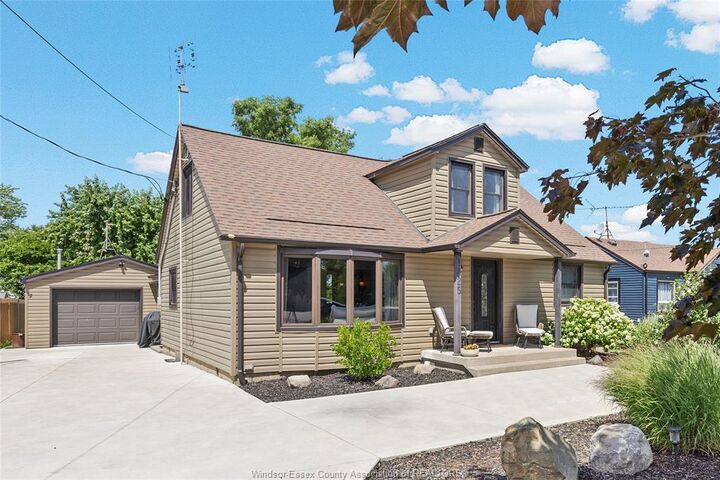 Property Photo:  1425 Erie Road  ON N0R 1G0 