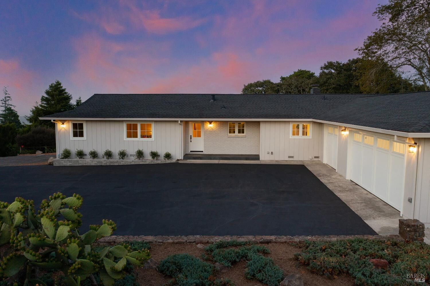Property Photo: 4005 Burnside Road CA 95472