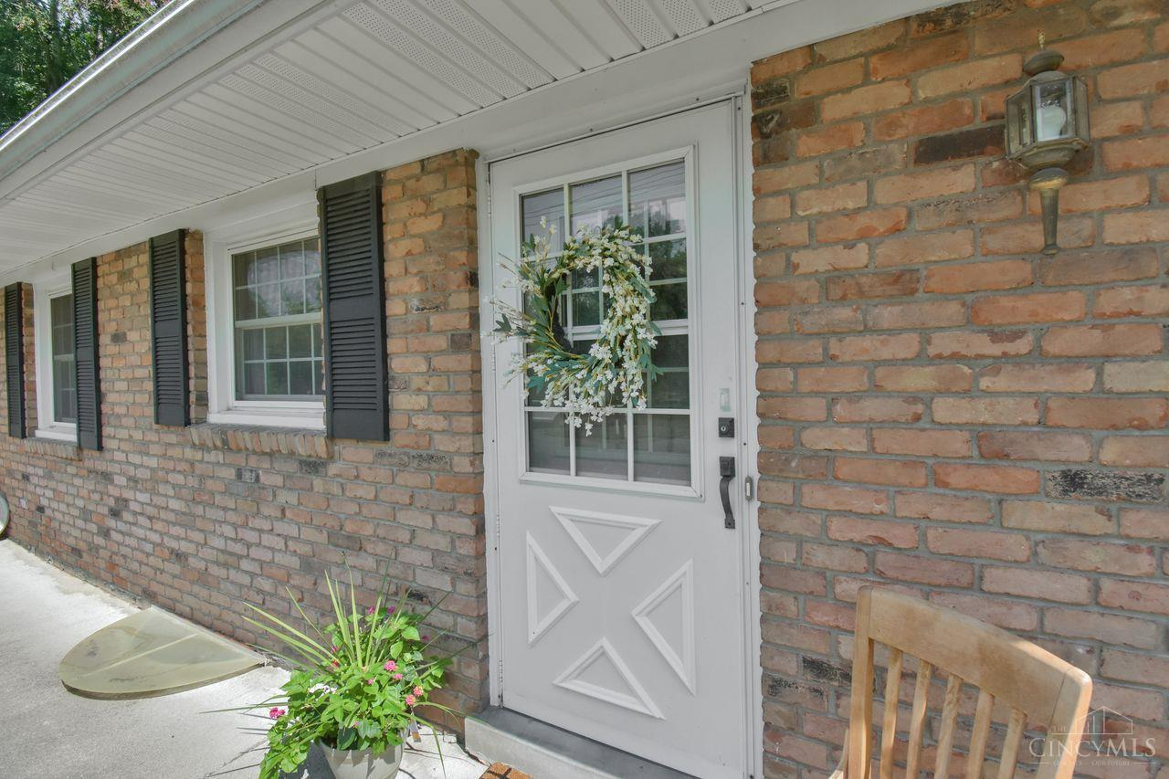 Property Photo: 712 Beechwood Lane OH 45150