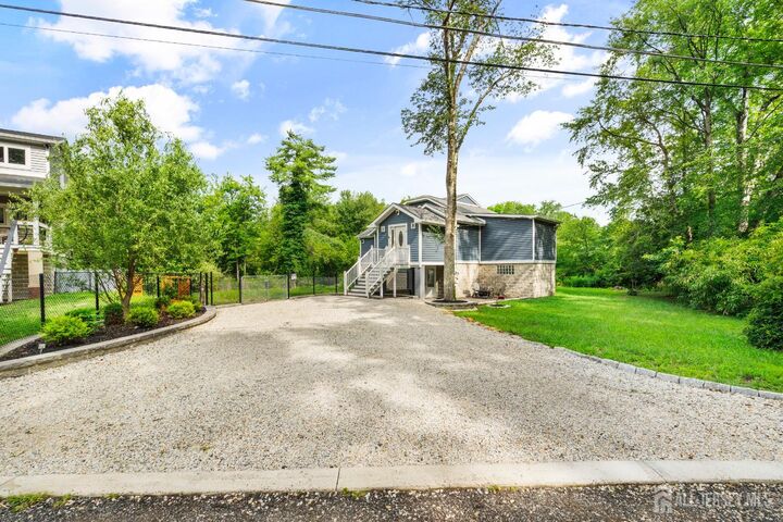 Property Photo:  6 Kates  NJ 08060 