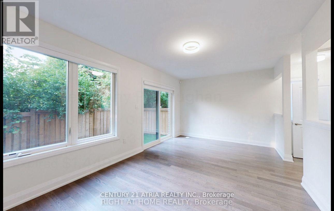 Property Photo: 54 Moneypenny Place ON L4J 8B7