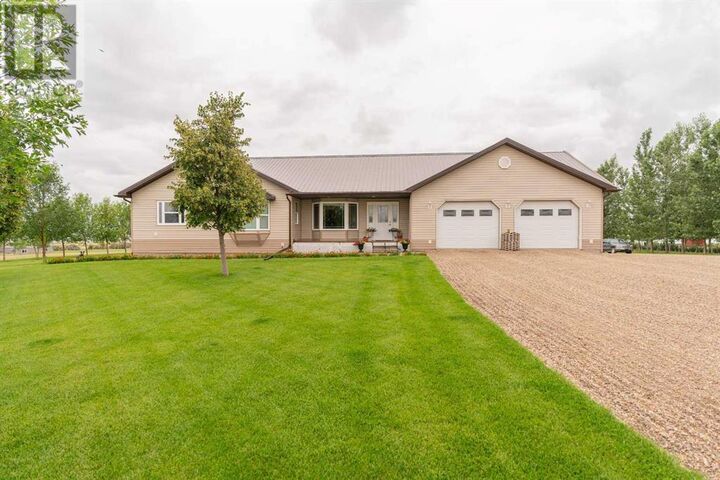 Property Photo:  123047 Township Road 102  AB T0K 0J0 
