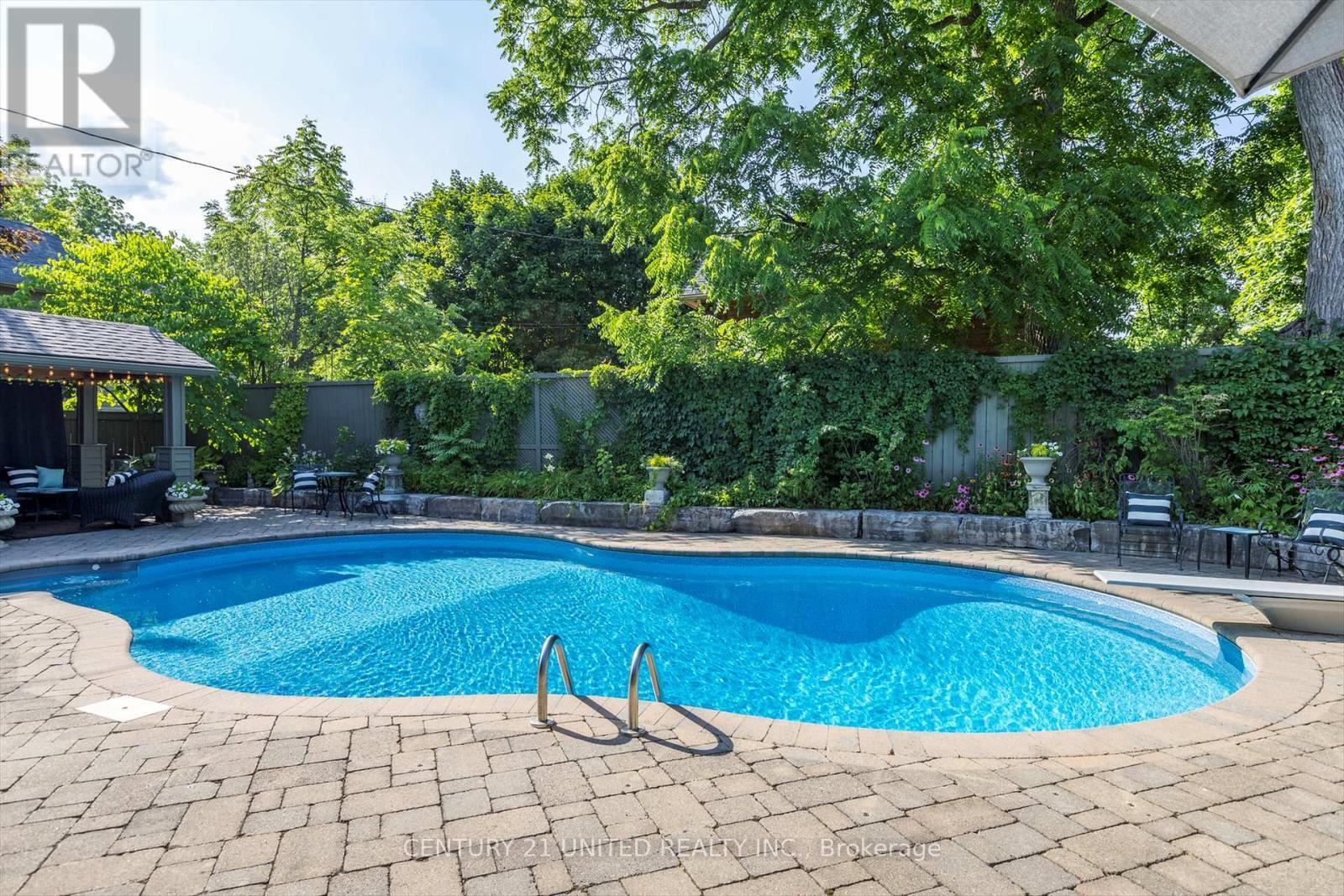 Property Photo: 466 Weller Street ON K9H 2N6