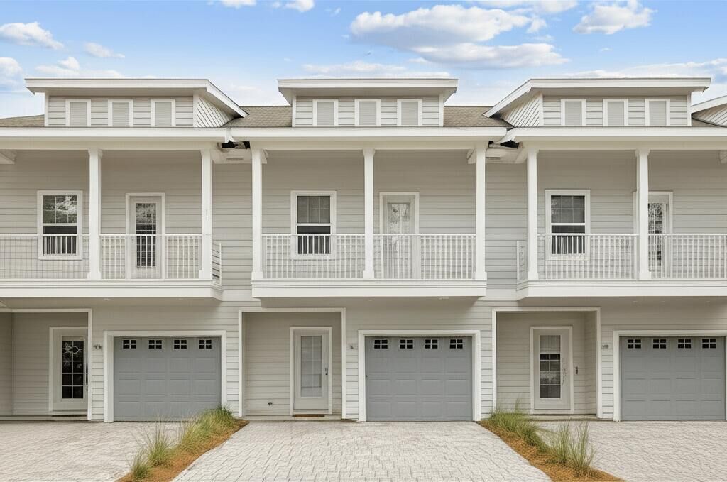 Property Photo:  104 Kara Lake Drive  FL 32459 