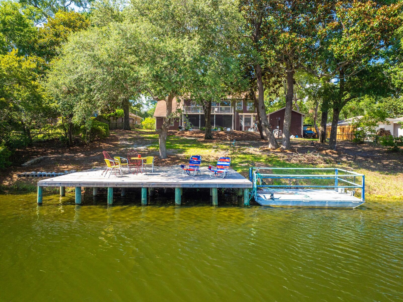 Property Photo:  120 Darrell Court  FL 32439 