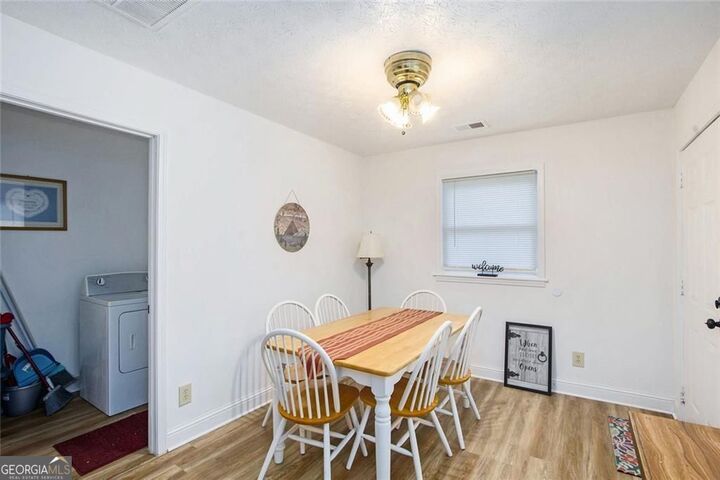 Property Photo:  591 East Johnson Street  GA 30179 
