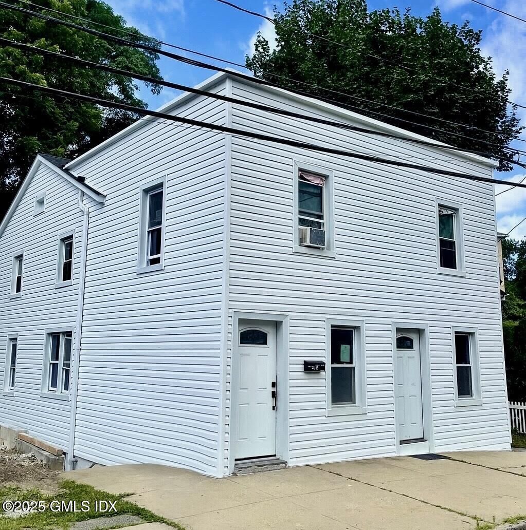 Property Photo:  212 Davis Avenue  CT 06830 