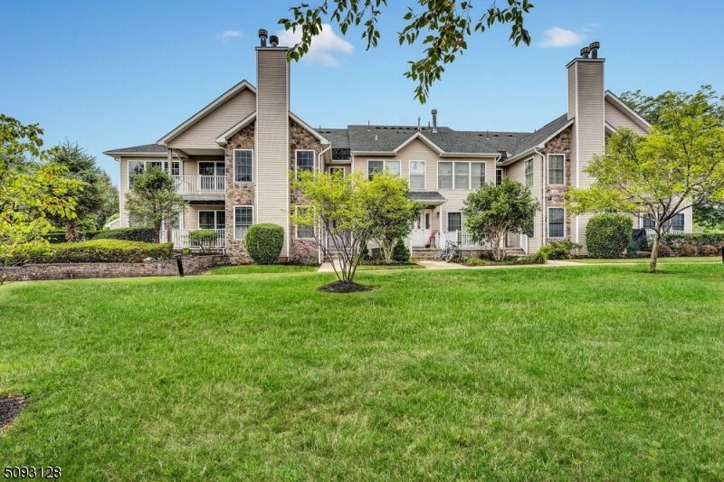 Property Photo: 55 Chariot Ct NJ 08854