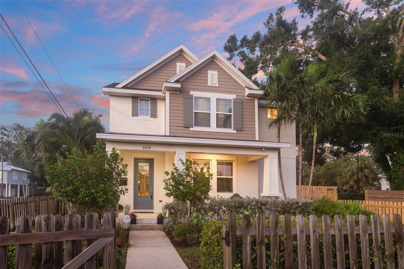 Property Photo: 2800 2nd Avenue S FL 33712
