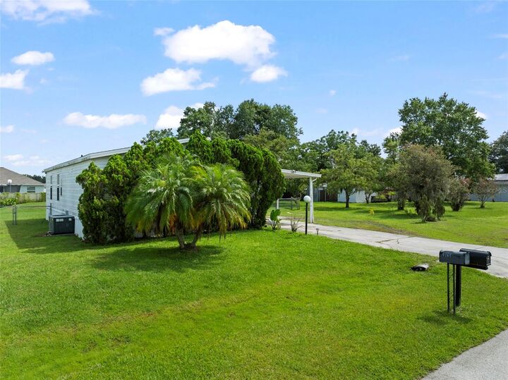 Property Photo:  3053 Keuka Loop  FL 33810 