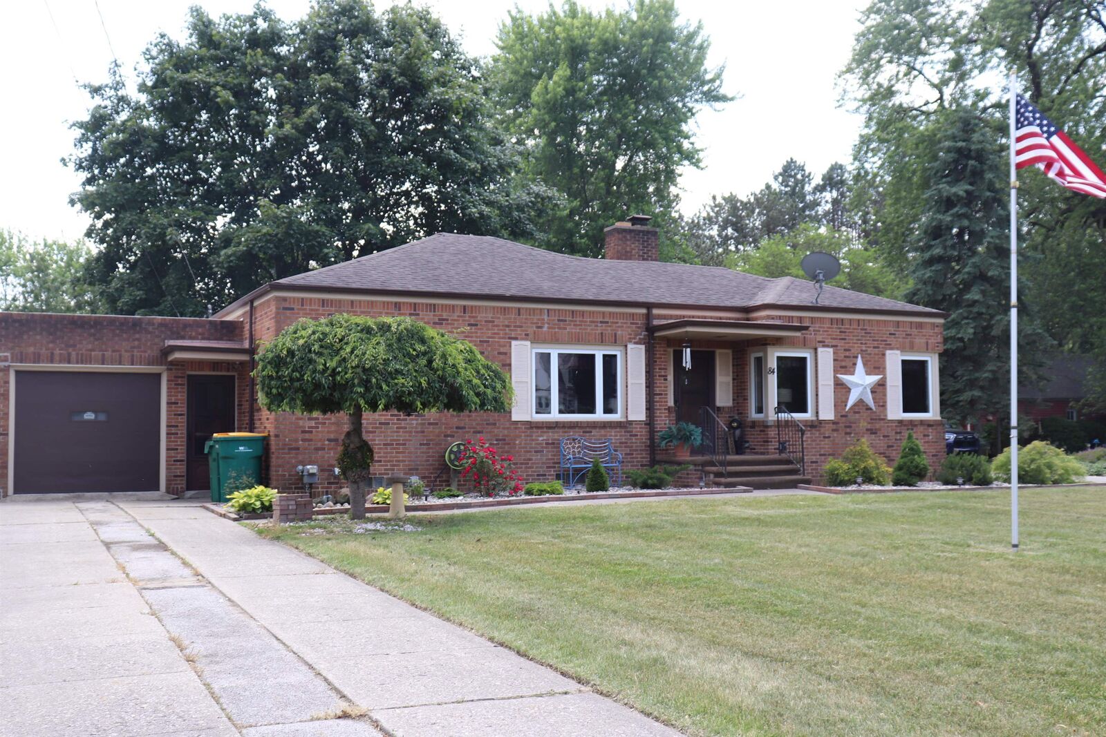 Property Photo: 84 E Salzburg Road MI 48706