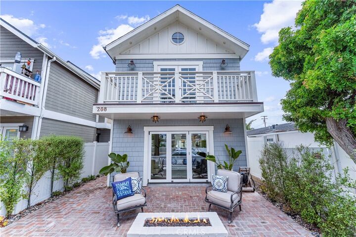 Property Photo: 208 Indianapolis Avenue CA 92648
