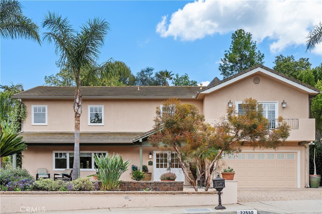 Property Photo: 22550 Flamingo Street CA 91364