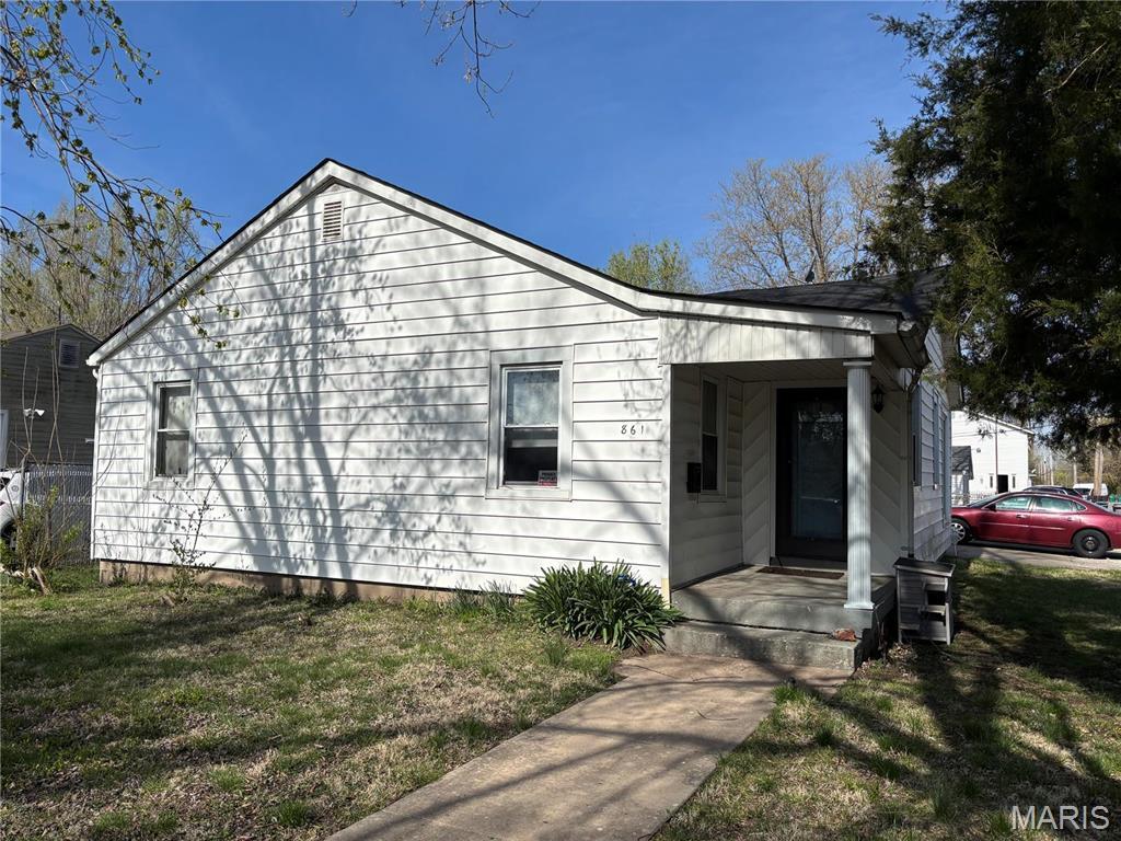 Property Photo: 861 Pershing Boulevard IL 62203