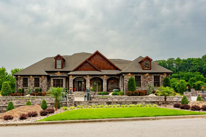 563 Pond Apple Road  Clarksville TN 37043 photo