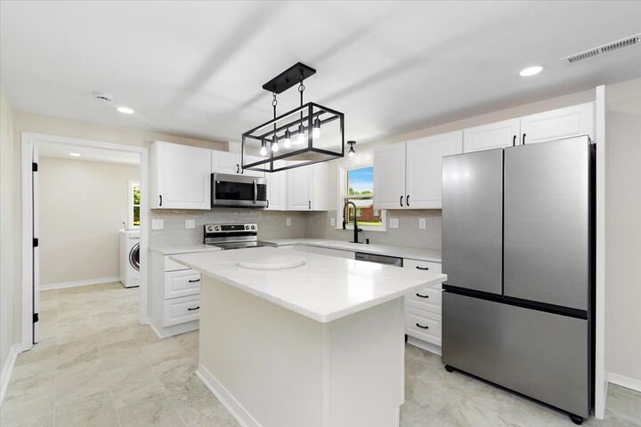 Property Photo: 1306 Hart Ave TN 38464