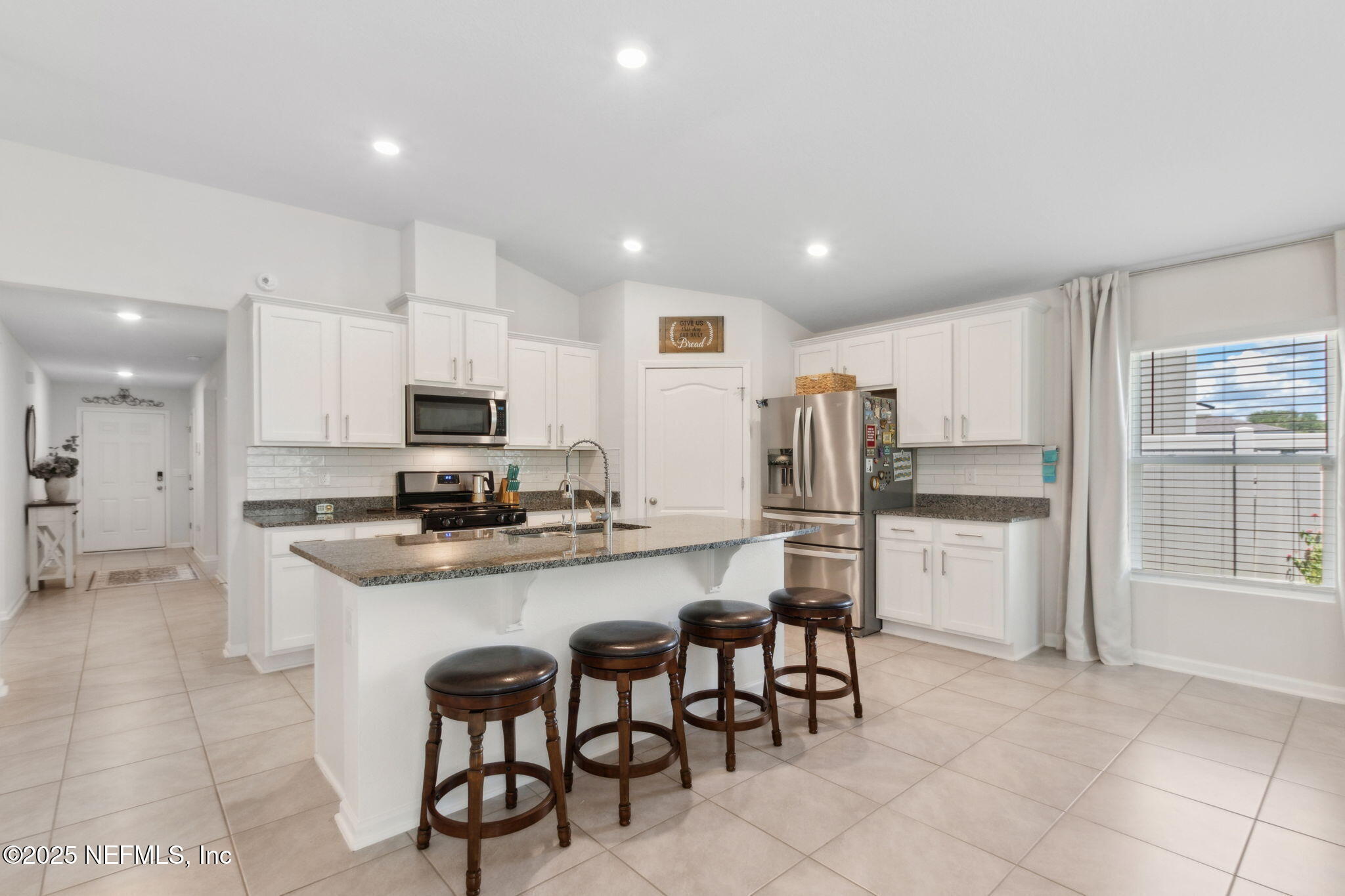 Property Photo: 75168 Nassau Station Way FL 32097