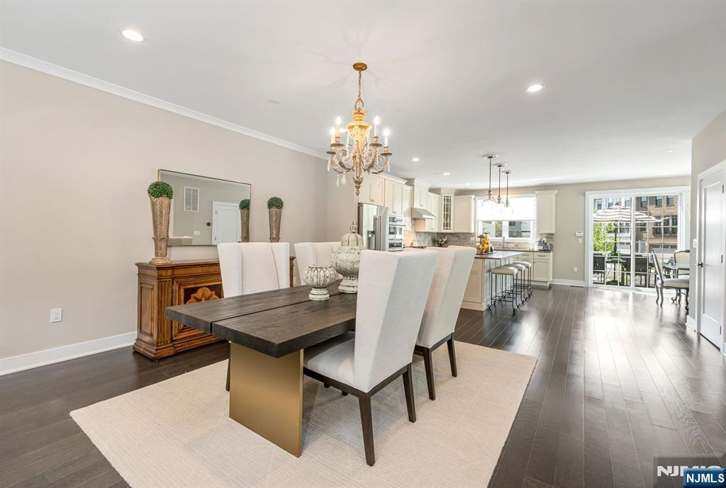 Property Photo:  54 Cinnamon Drive  NJ 07458 