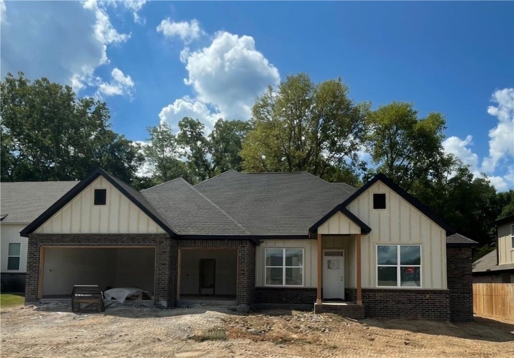Property Photo:  1201 Bunker Drive  AR 72751