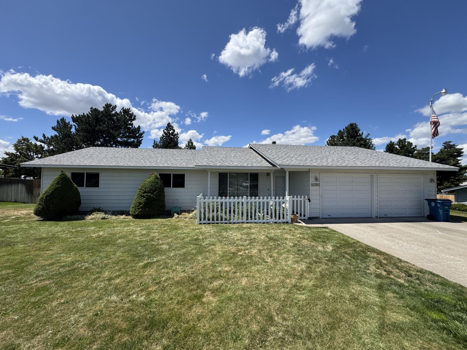 Property Photo: 3101 NE Tennessee Lane OR 97754