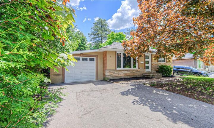 Property Photo: 5 Alison Avenue ON N1R 1M8