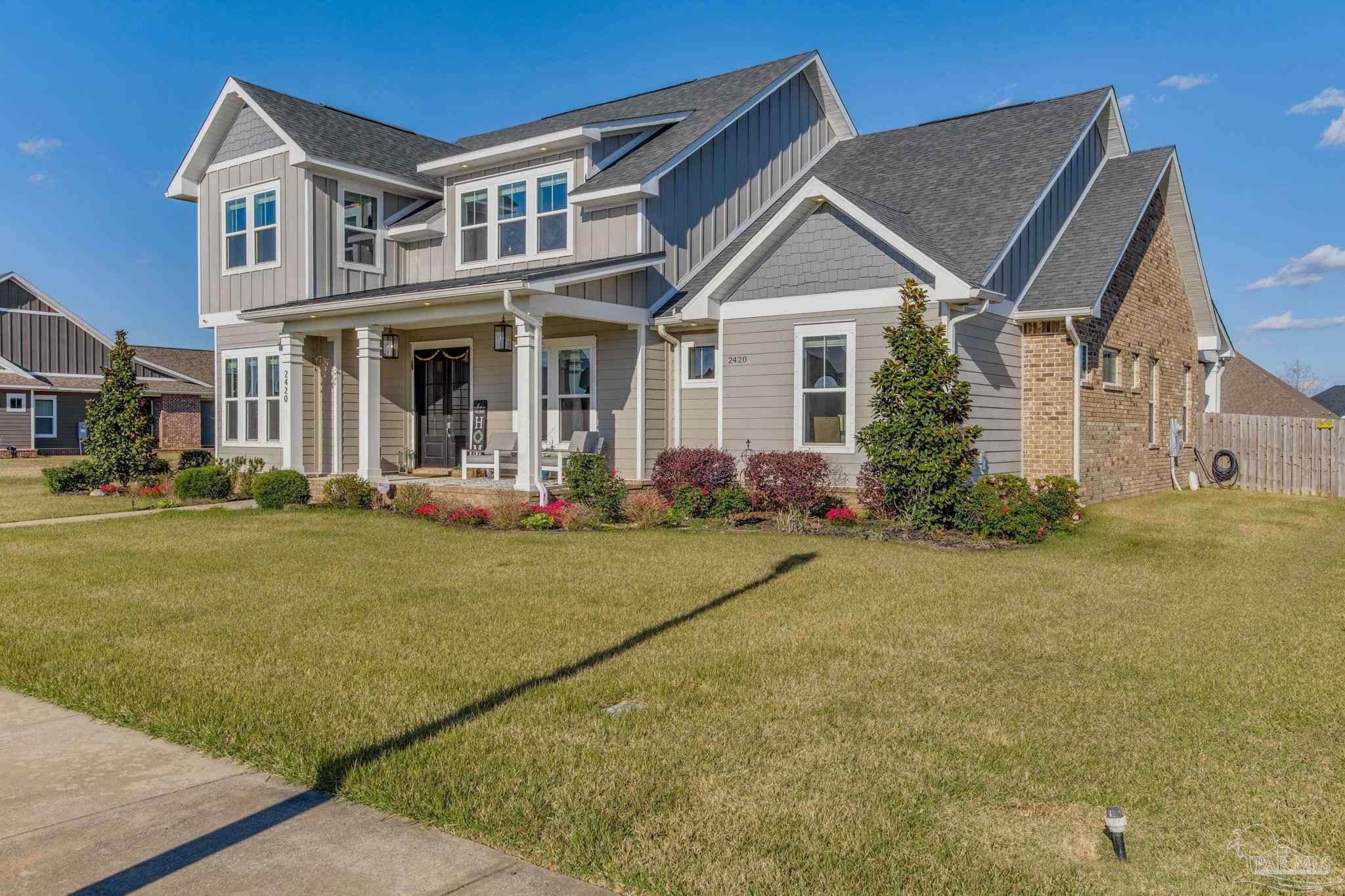 Property Photo:  2420 Meeting St  FL 32533 