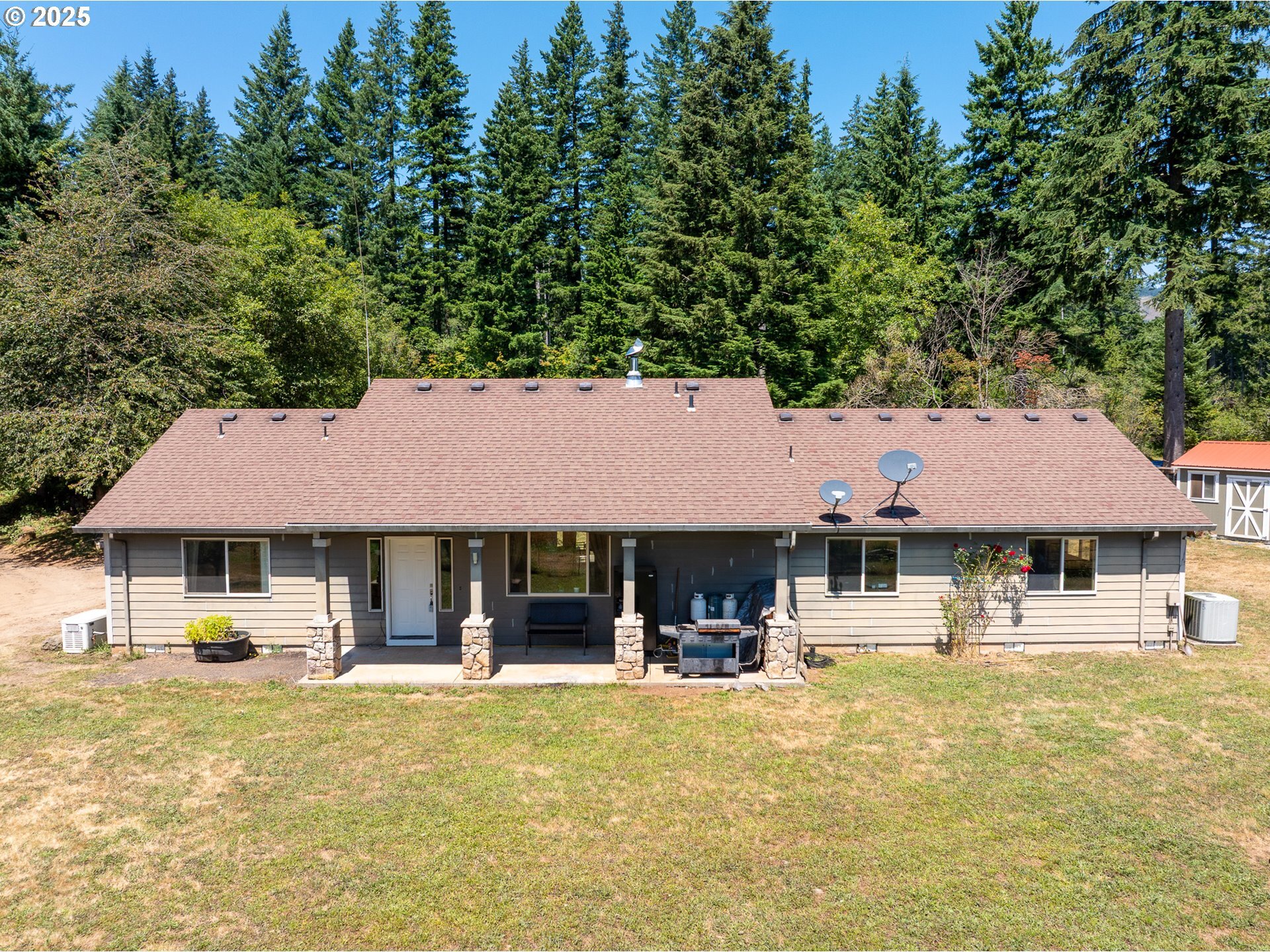 Property Photo:  9019 NE Winters Rd  WA 98607 