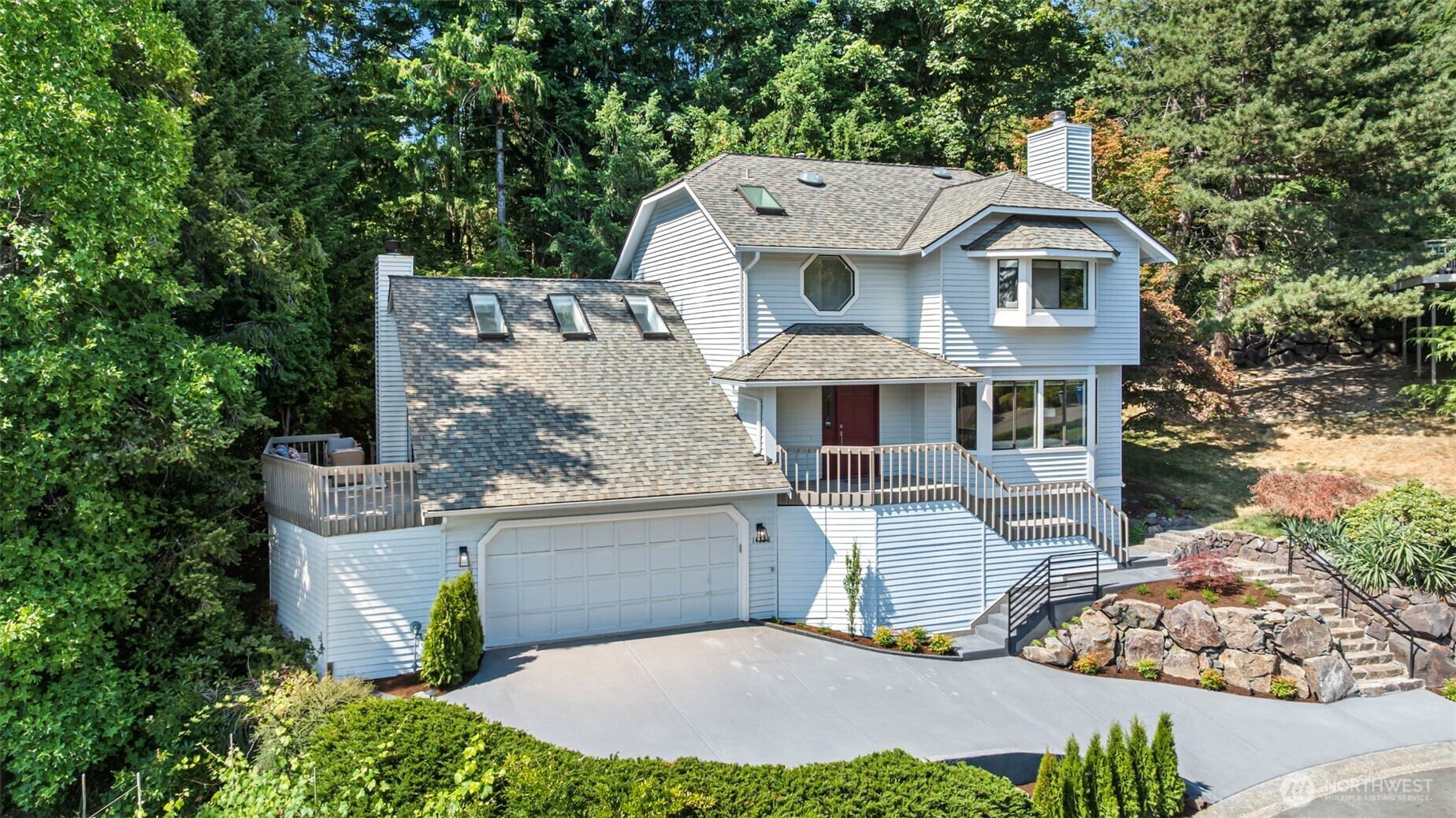 Property Photo: 14326 SE 63rd Street WA 98006