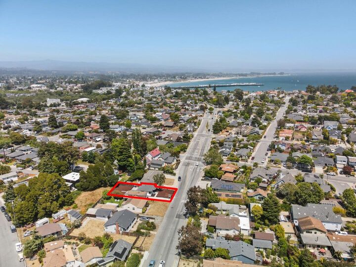 920 Delaware  Santa Cruz CA 95060 photo