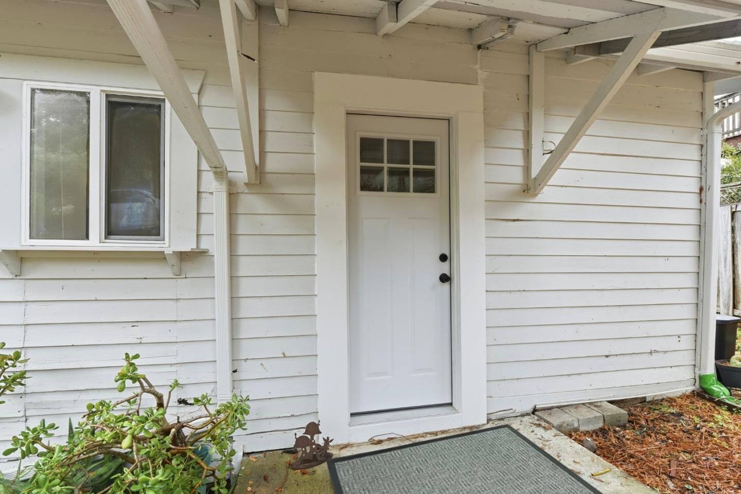 Property Photo:  141 Recreation Drive  CA 94020 