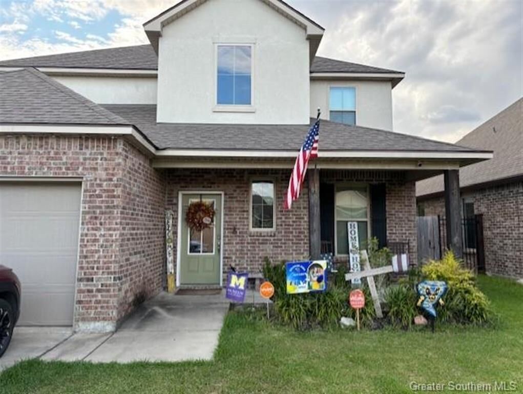 Property Photo: 327 Windsor Drive LA 70665