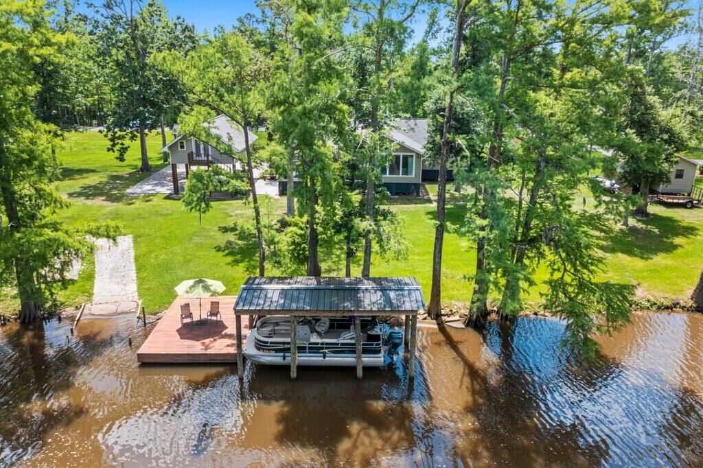 Property Photo: 4684 Cypress Lake Drive LA 70611
