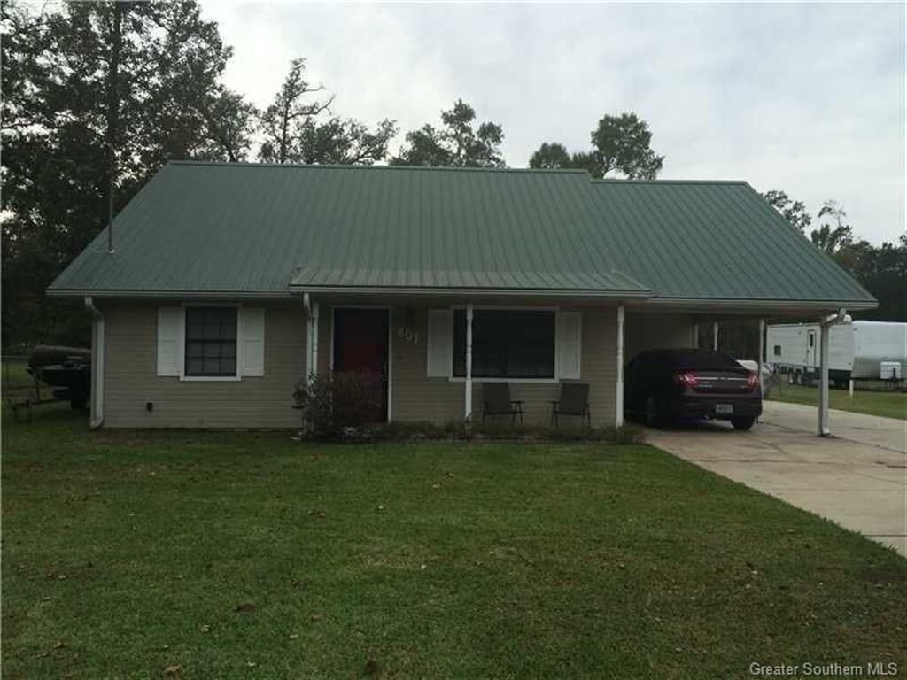 Property Photo:  801 Woodland Street  LA 70663 