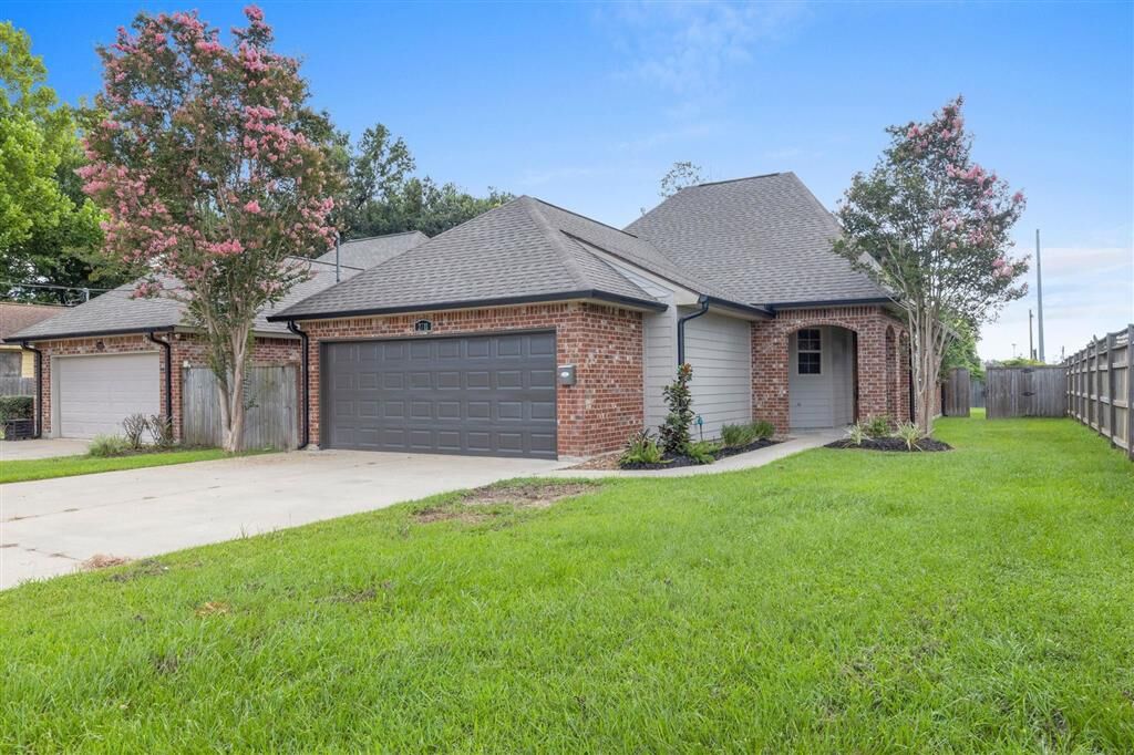 Property Photo: 2711 Warren Street LA 70601