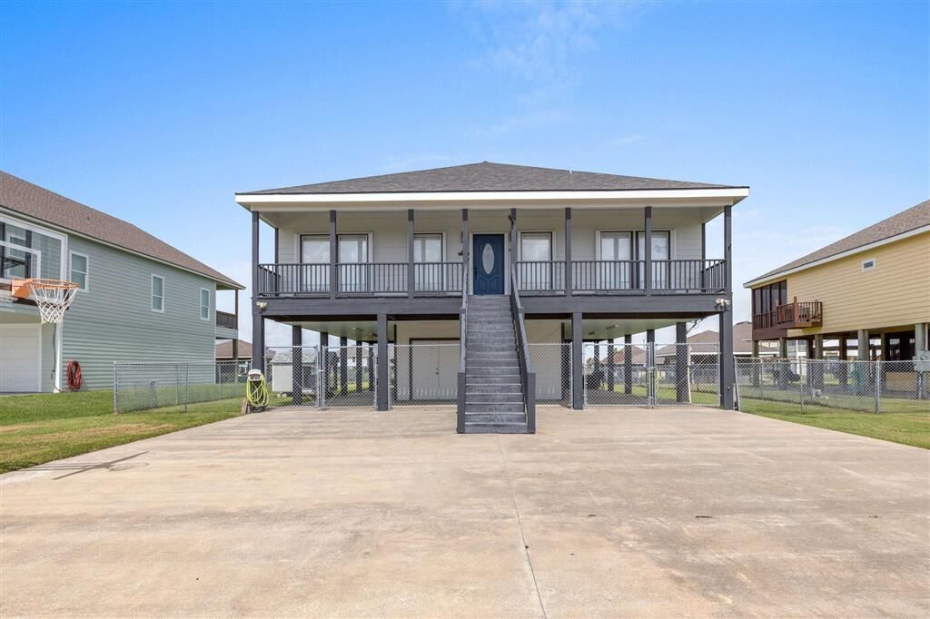 Property Photo: 360 Angler Bay LA 70645