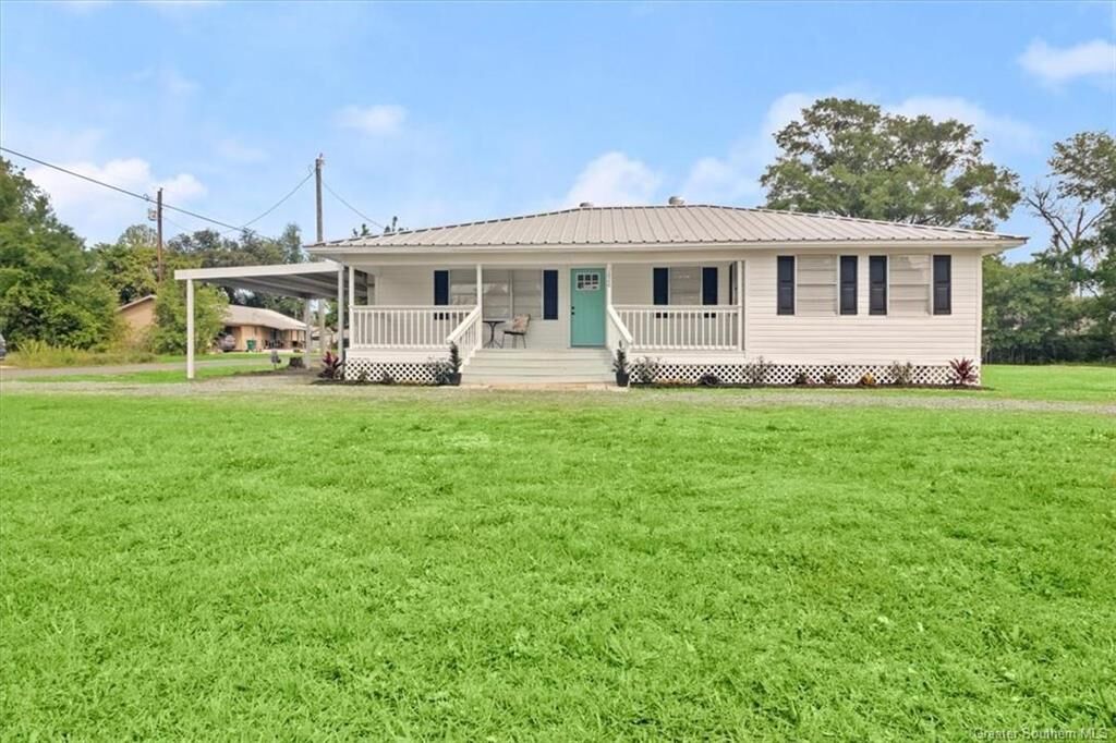 Property Photo:  1826 Myrtle Springs Road  LA 70669 