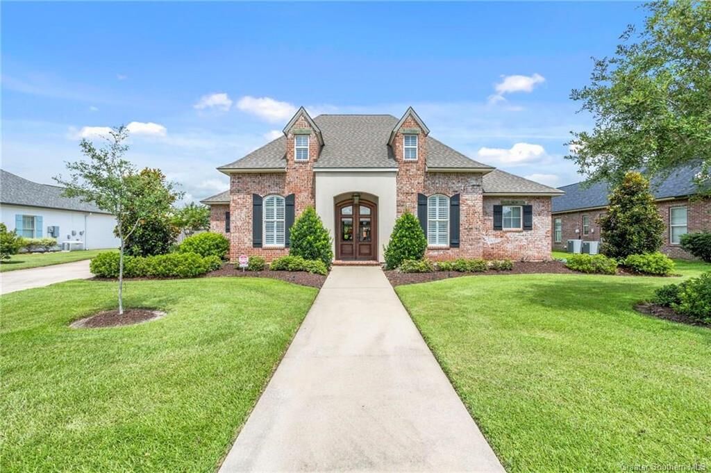 Property Photo: 4845 Shoal Creek Drive LA 70605