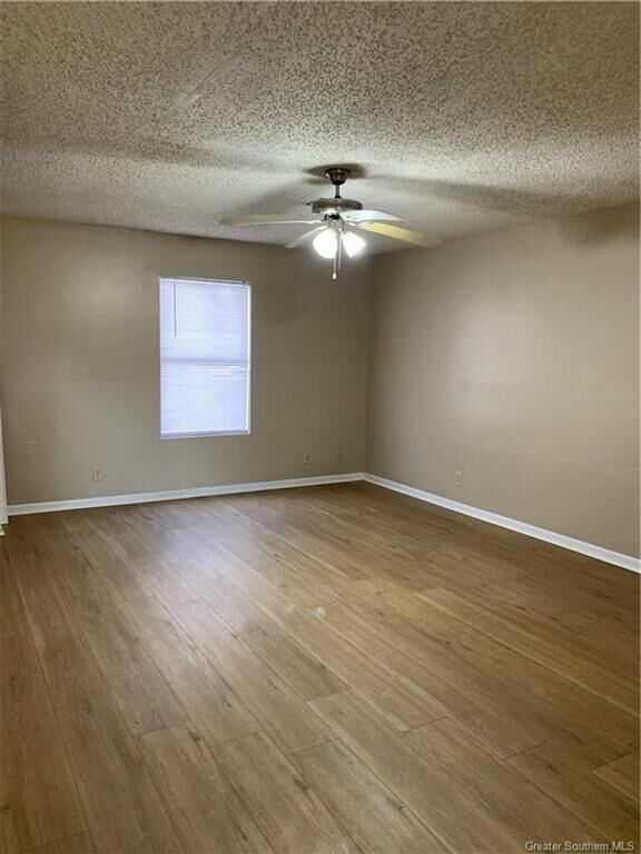 Property Photo:  4212 Louisiana Avenue 4  LA 70607 