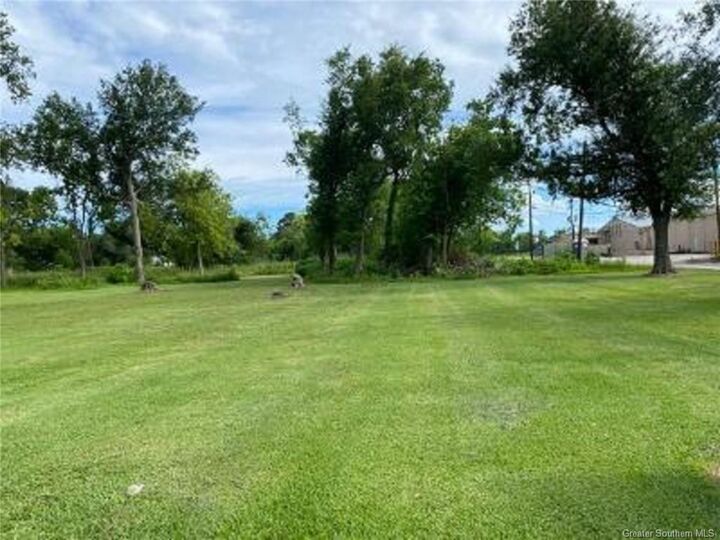 Property Photo:  217 Darbonne Street  LA  