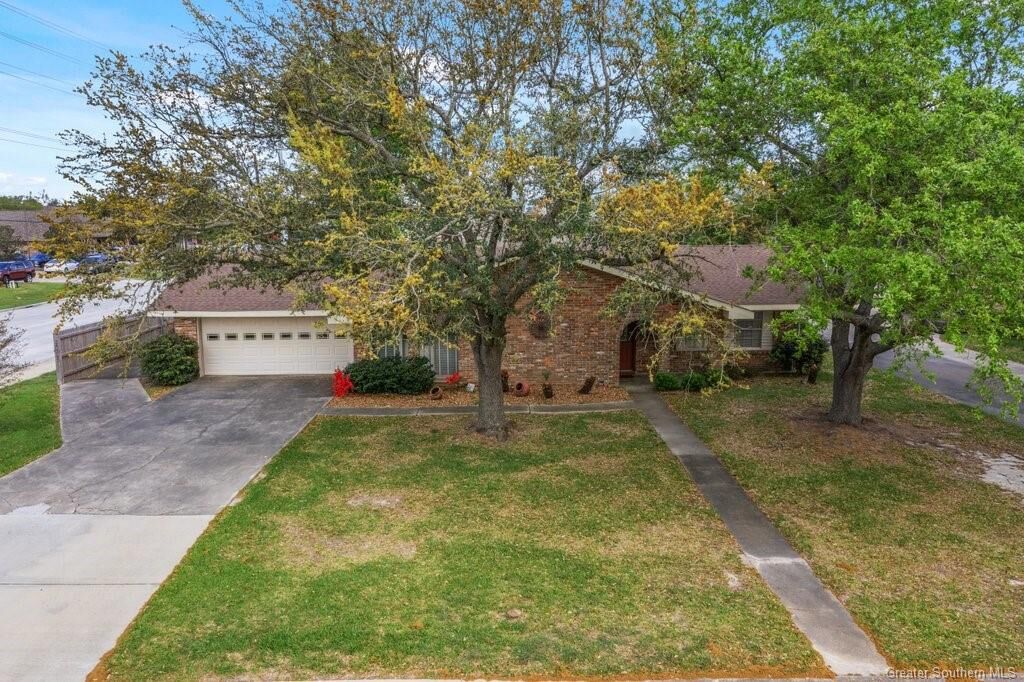 Property Photo: 1442 Westmoreland Street LA 70605