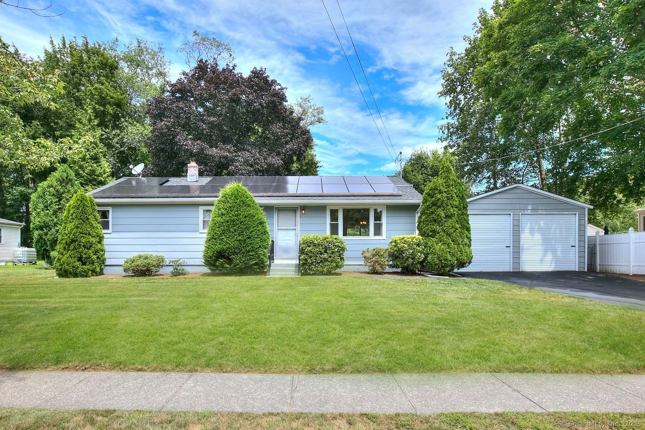 Property Photo: 36 Pamela Drive CT 06460