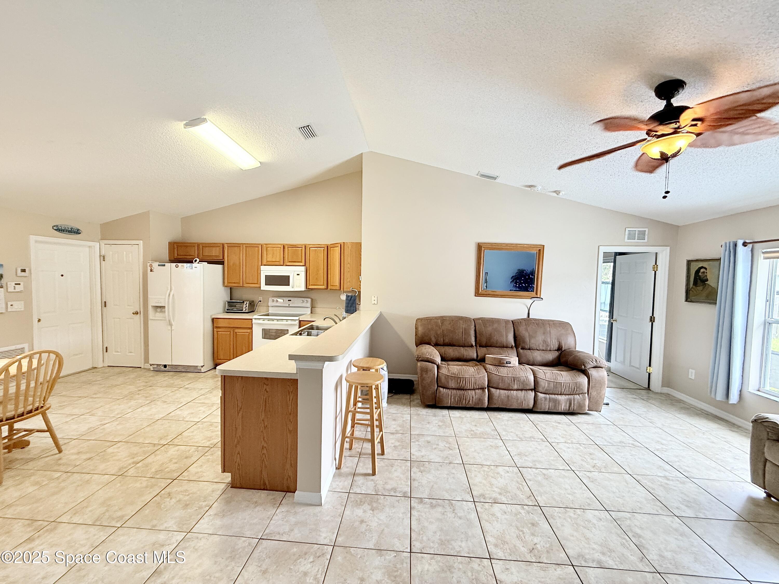 Property Photo:  1280 Hastings Road SW  FL 32908 