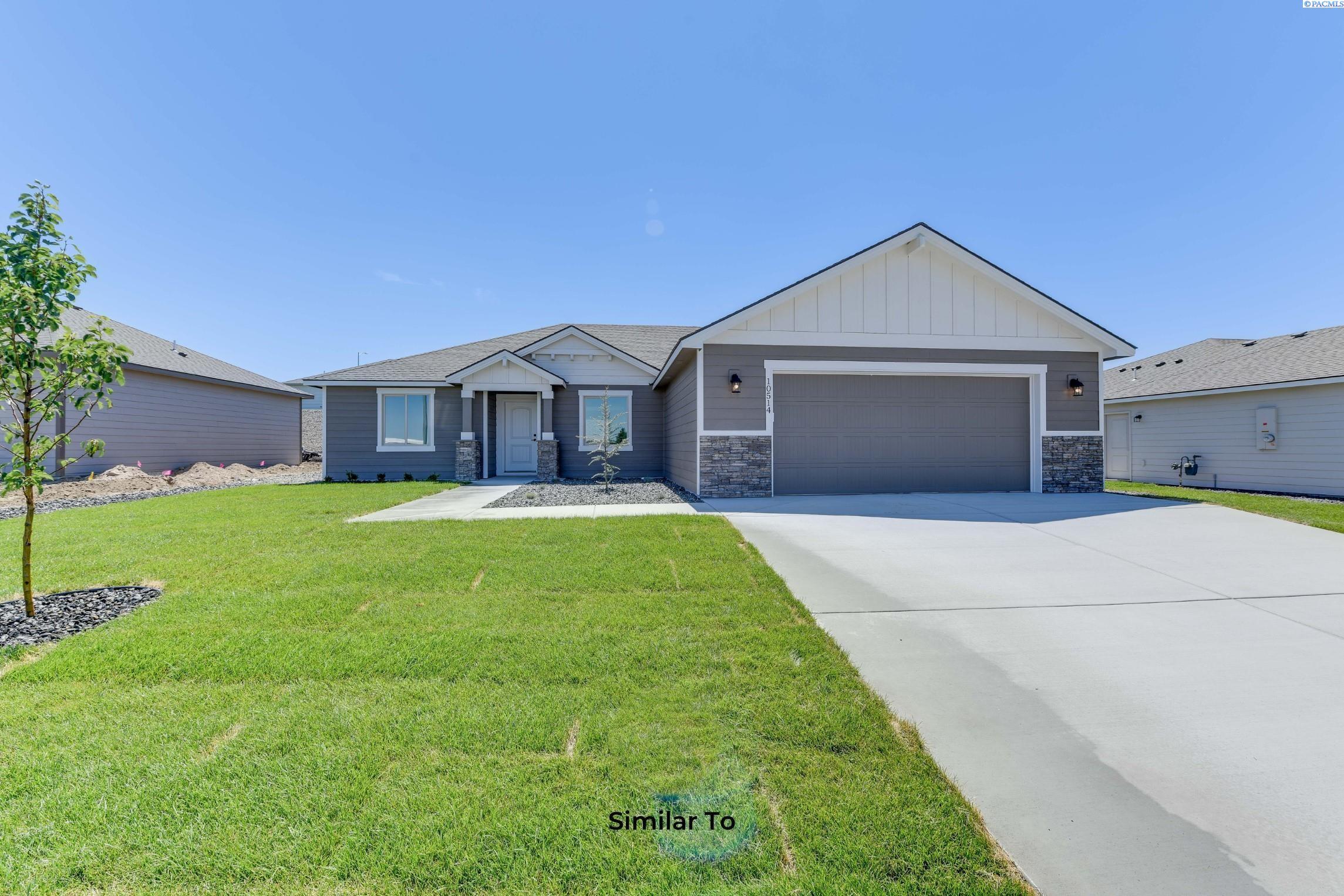 Property Photo: 705 Grapevine St WA 98930